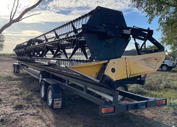 Midwest Crophawk 45-Foot Draper Header with Trailer - 2007 Refurbished Package - Thumbnail 4