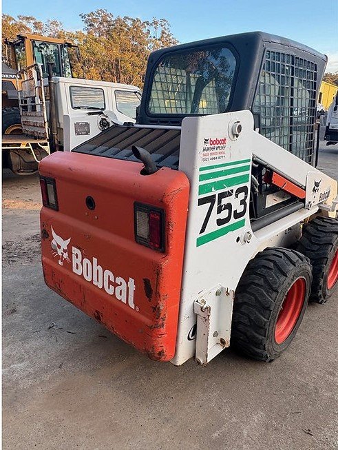 Bobcat 753 Skid Steer Loader - Thumbnail 2