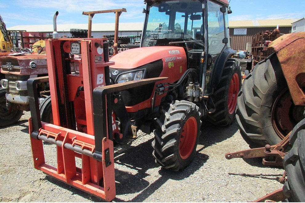 Kubota M8540 Tractor - 85 HP Turbocharged 4WD with Front Forks - Thumbnail 2