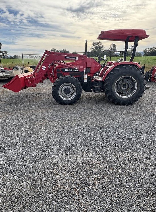 Mahindra 3650 PST Tractor - 2024 Complete Loader & Slasher Package