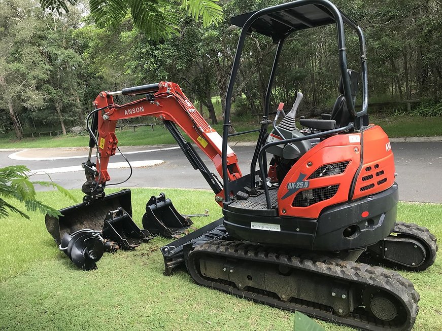 Anson AX-25.5 2.5-Ton Mini Excavator – Hydro-Control, Quick Hitch & Multi-Bucket Set - Thumbnail 3