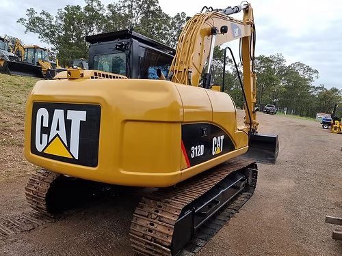 CAT 312D 12T Excavator – Quick Hitch, Long Stick & 1800 mm Mud Bucket - Thumbnail 2