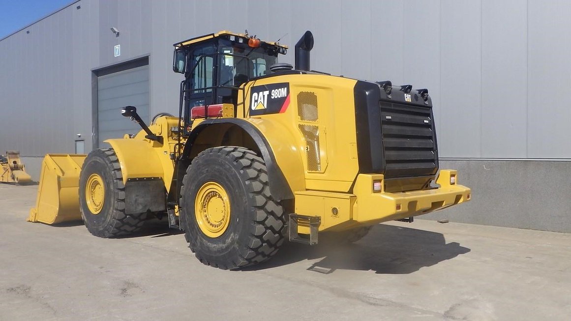 Caterpillar 980M Wheel Loader - 2014 Large Production Loader - Thumbnail 2