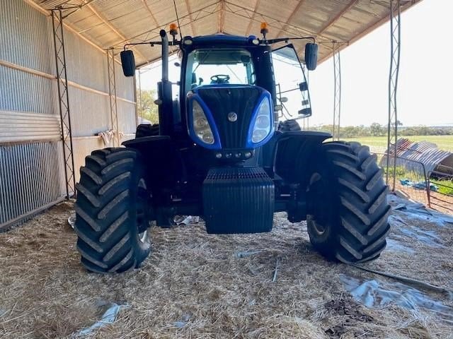 2015 NEW HOLLAND T8.435 – High-Horsepower Track Tractor