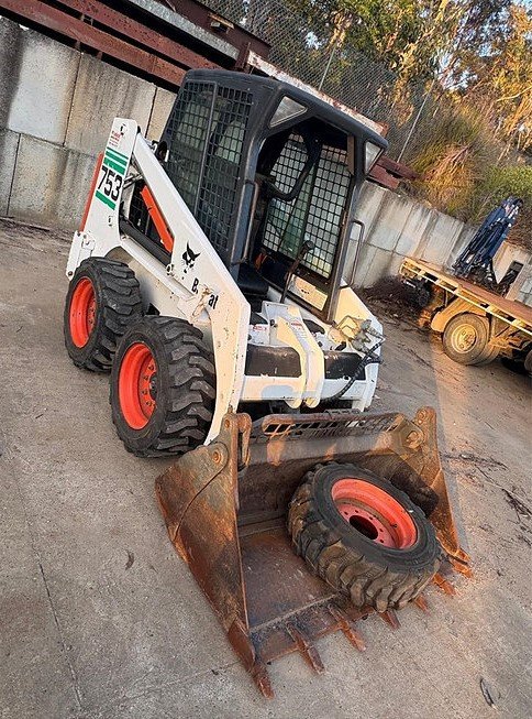 Bobcat 753 Skid Steer Loader - Thumbnail 4