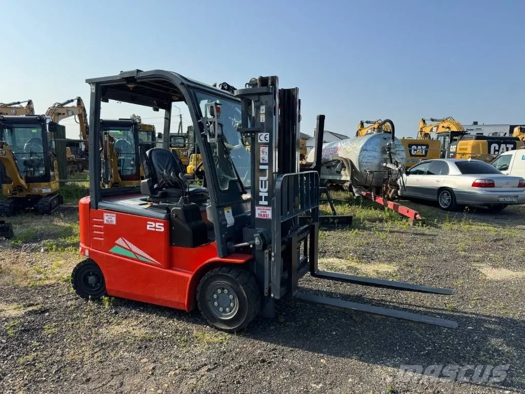 Heli CPD25 Electric Forklift - 2.5 Ton Reconditioned Indoor/Outdoor Forklift - Thumbnail 3