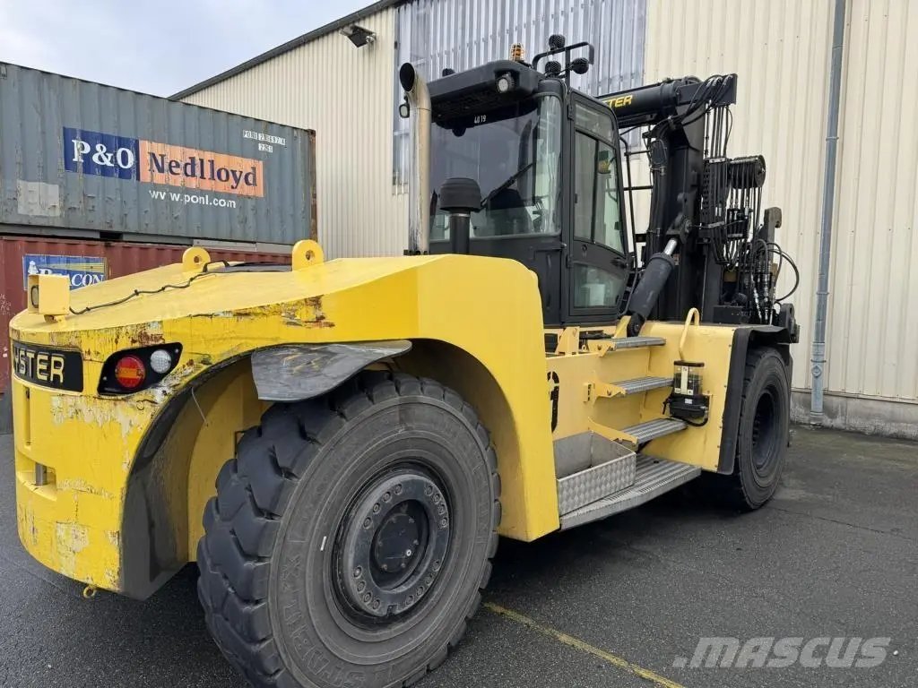 Hyster H30XMS-9 Heavy-Duty Diesel Forklift - 30-Ton Container Handler - Thumbnail 3