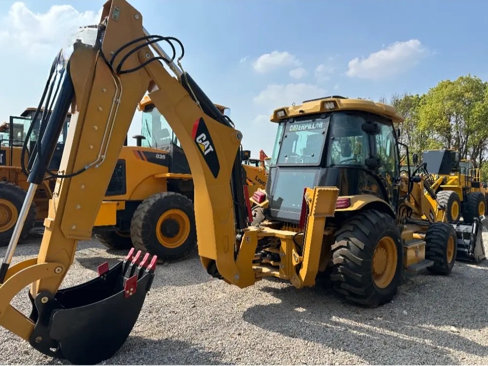 Caterpillar 420F Backhoe Loader - Brand New 2024 Premium Multi-Function Machine